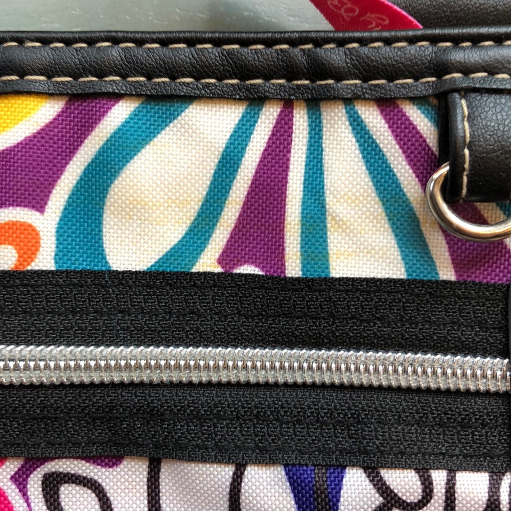 Lily Bloom floral purse - Picture 6 of 6